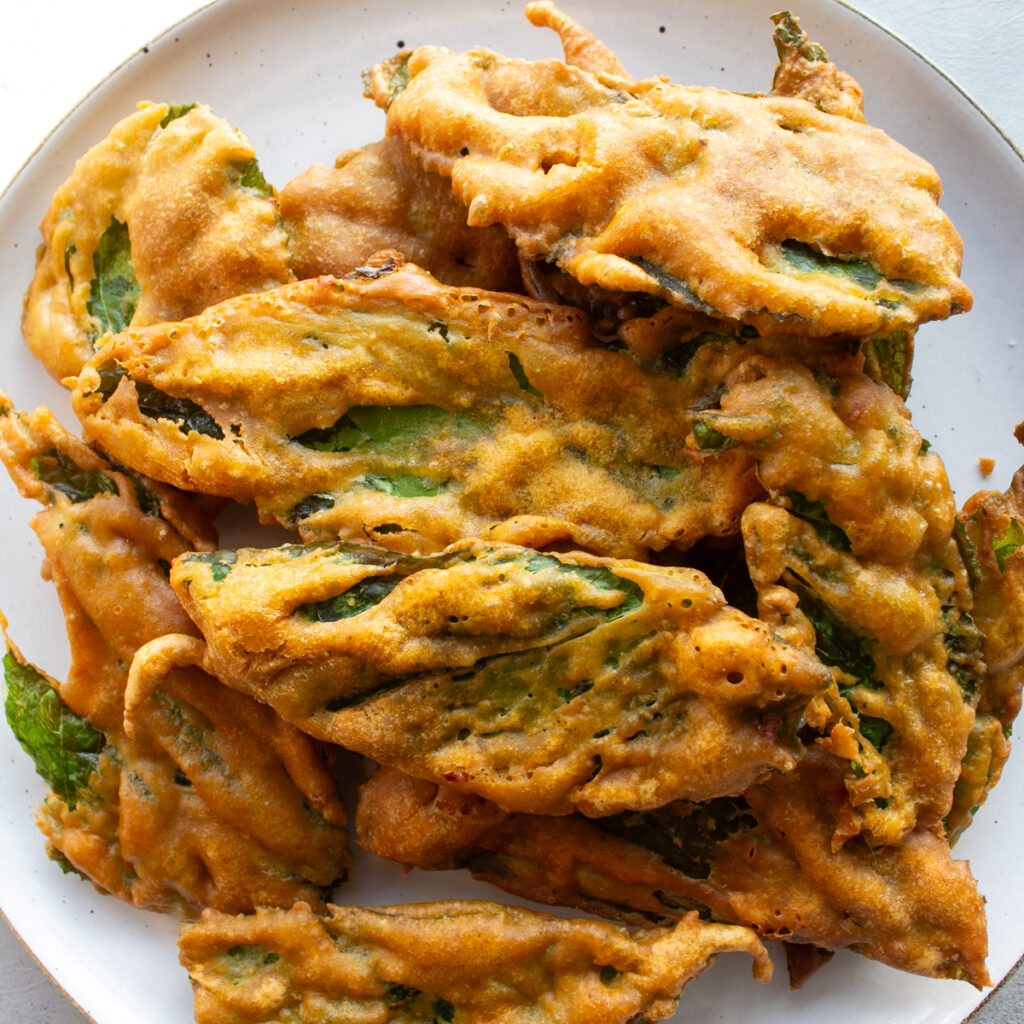 Palak Pakora Curry
